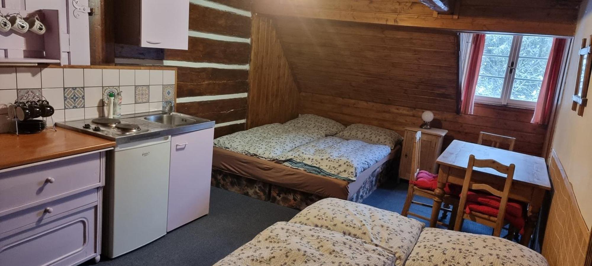 Roubenka Mlyn U Skaly Destne V Orlickych Horach Volne Terminy 5 Bytu Bilik gambar
