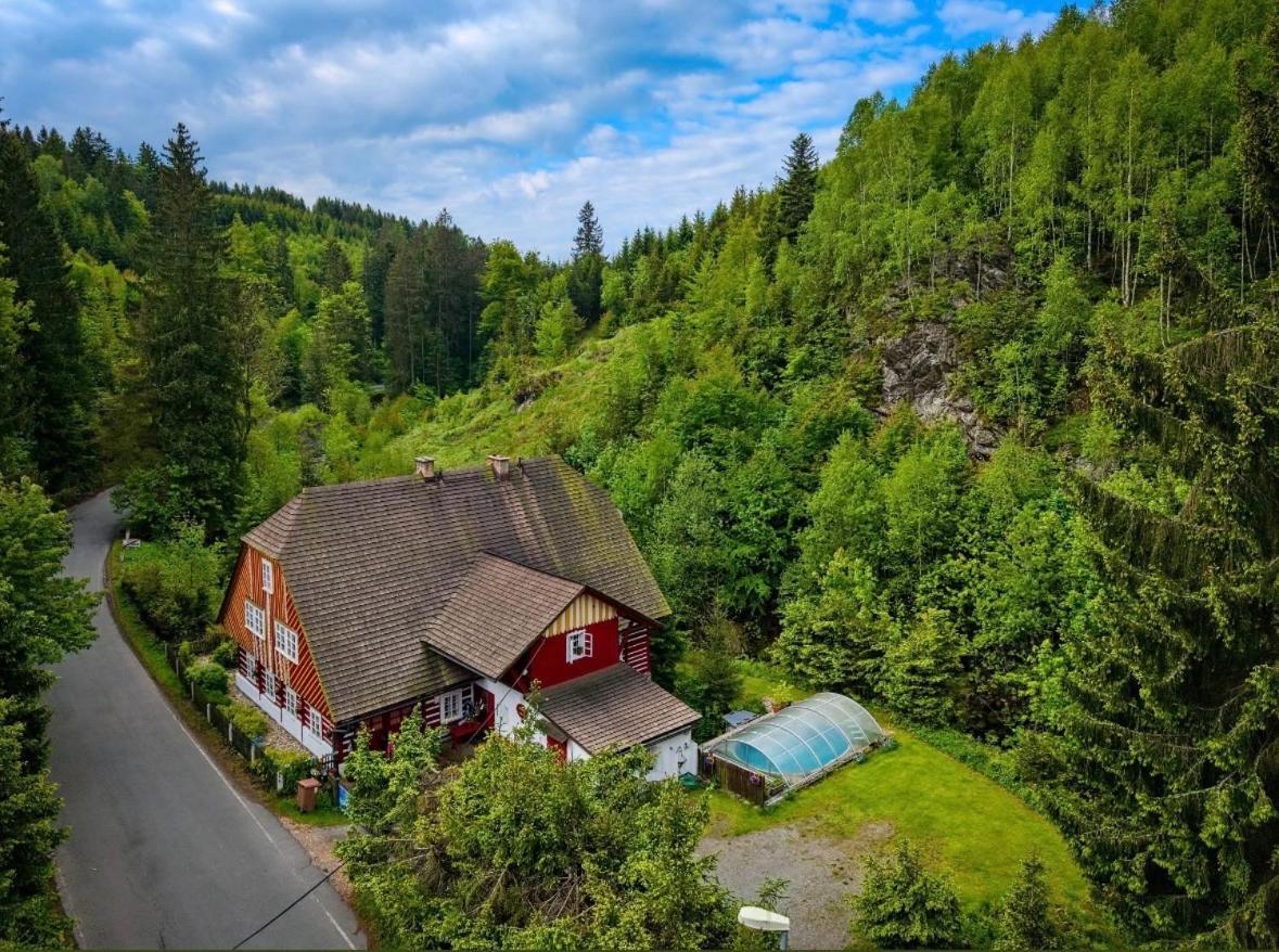 Roubenka Mlyn U Skaly Destne V Orlickych Horach Volne Terminy 5 Bytu Luaran gambar